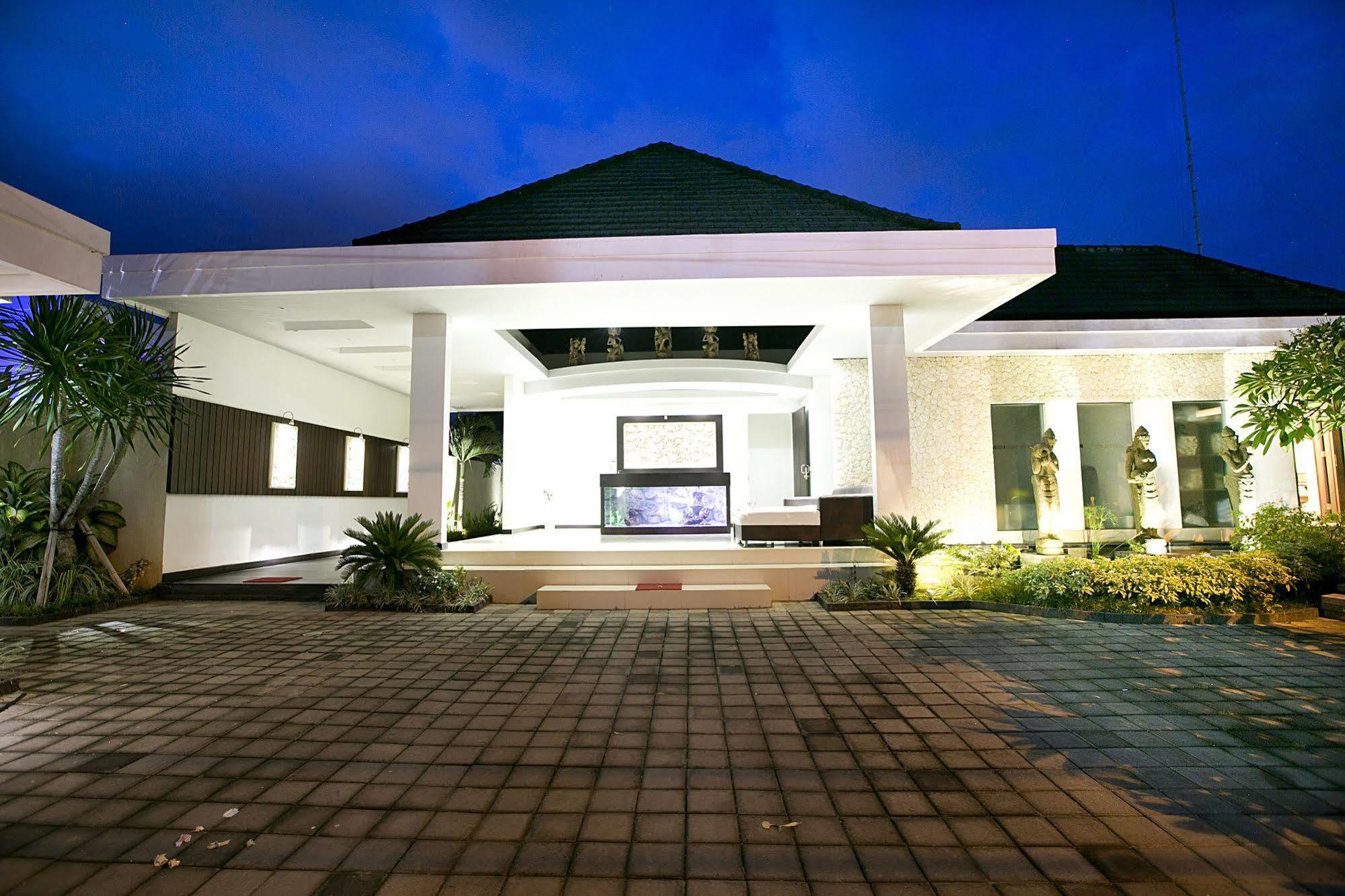 D&G Villas Nusa Dua  Bagian luar foto
